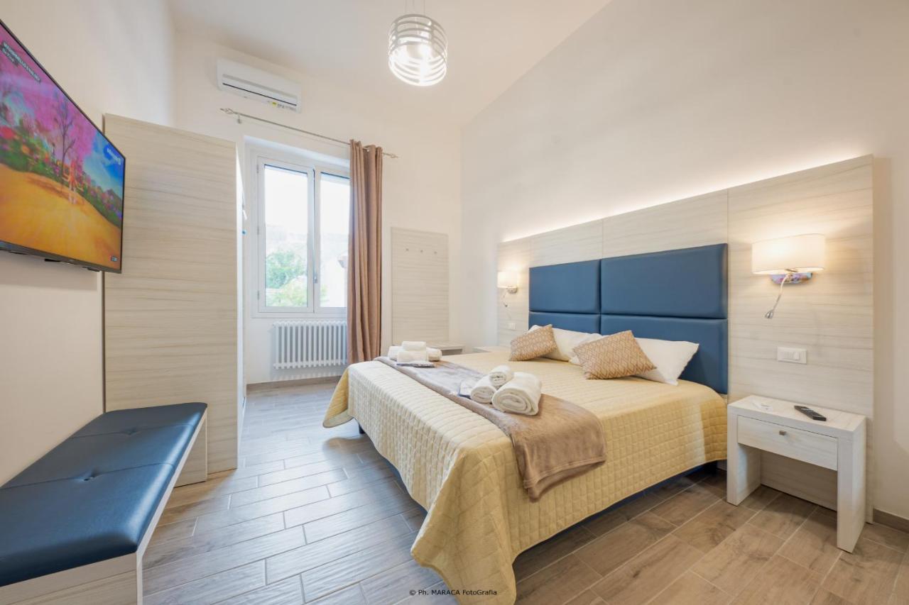 Hotiday Room Collection - Lecce Gianmarti Suite Екстериор снимка